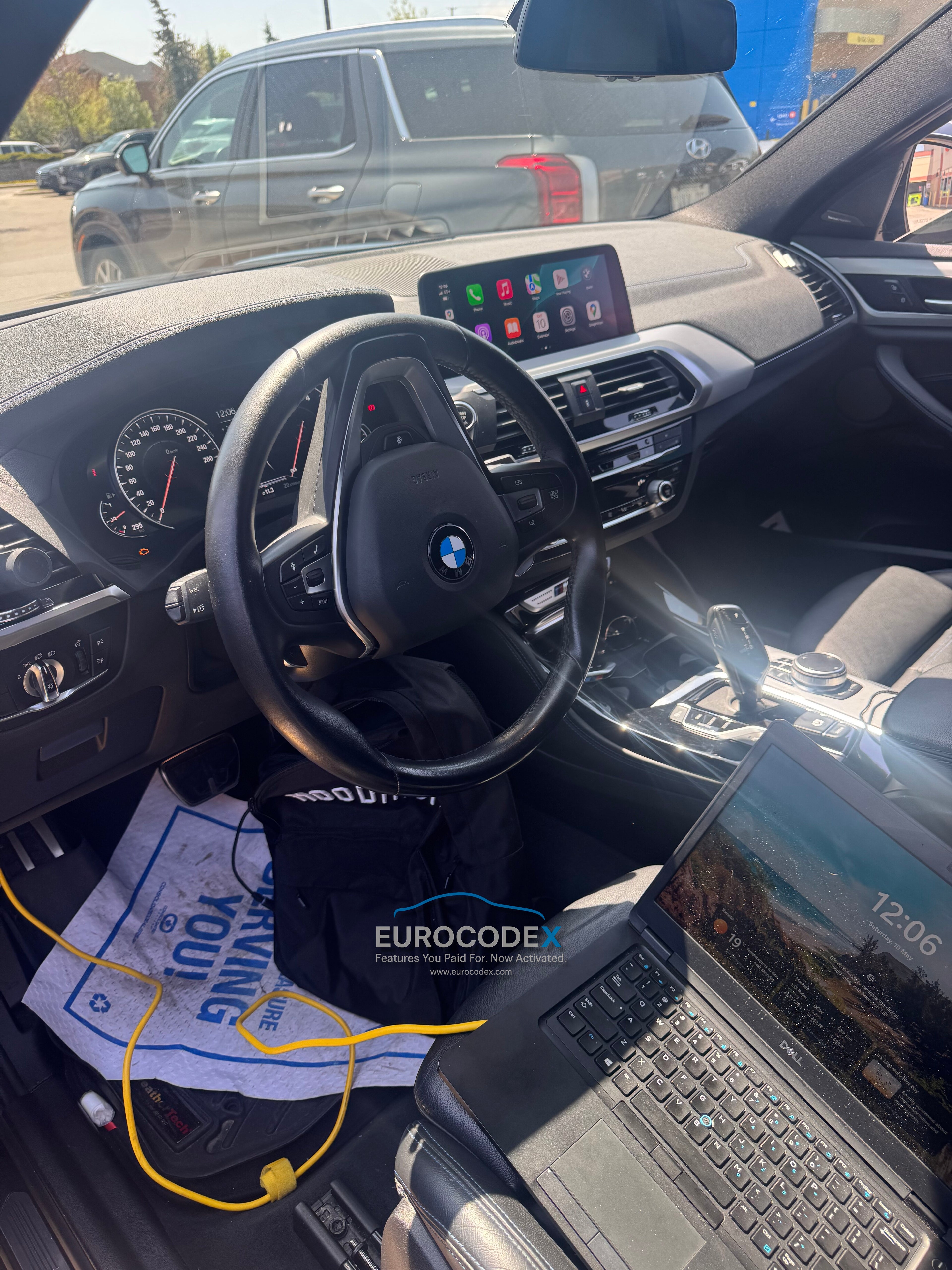 BMW / MINI COOPER Apple CarPlay - Fullscreen - Screen Mirroring (Android Only) - Video In Motion (USB / DVD)