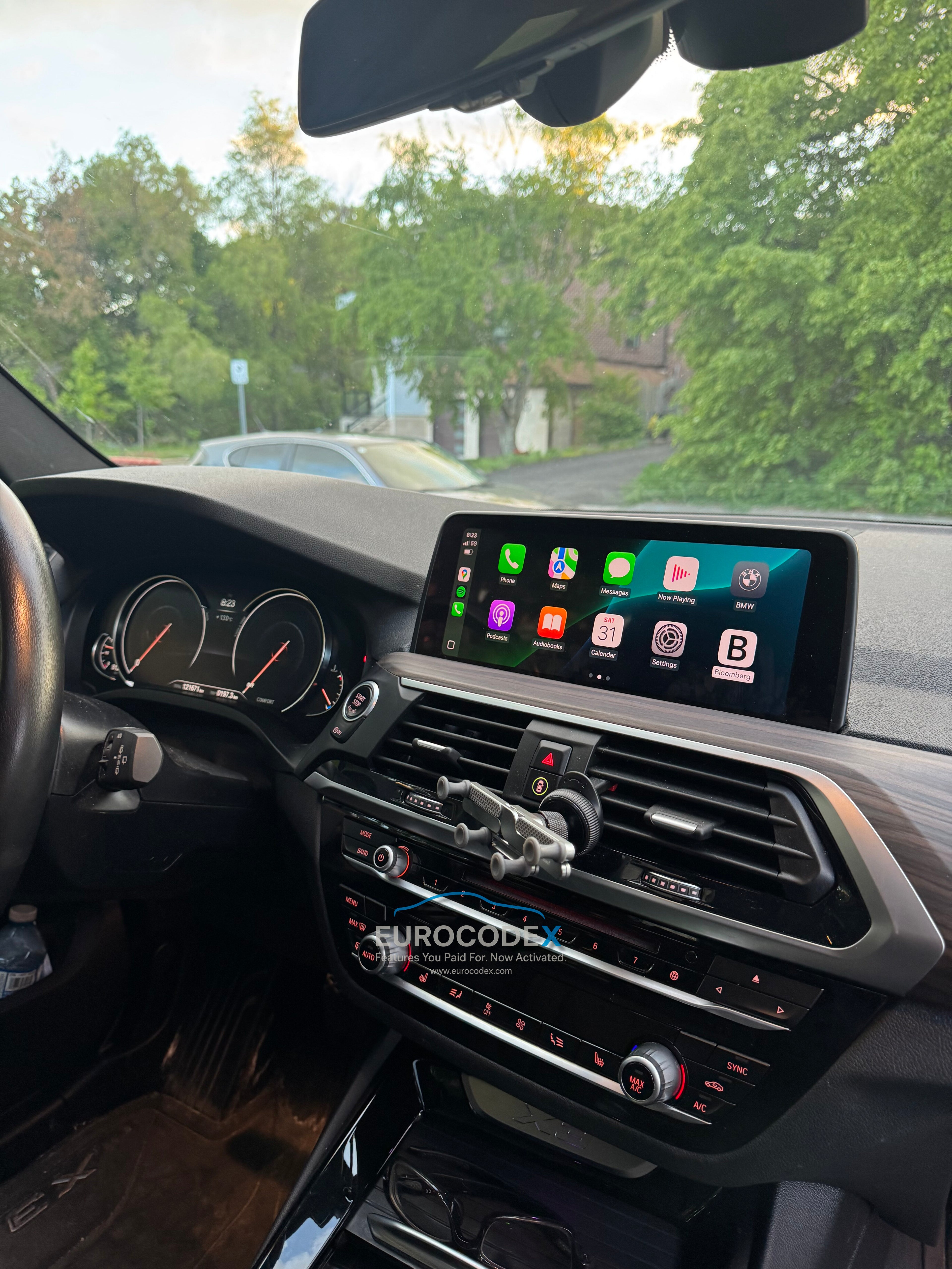 BMW / MINI COOPER Apple CarPlay - Fullscreen - Screen Mirroring (Android Only) - Video In Motion (USB / DVD)