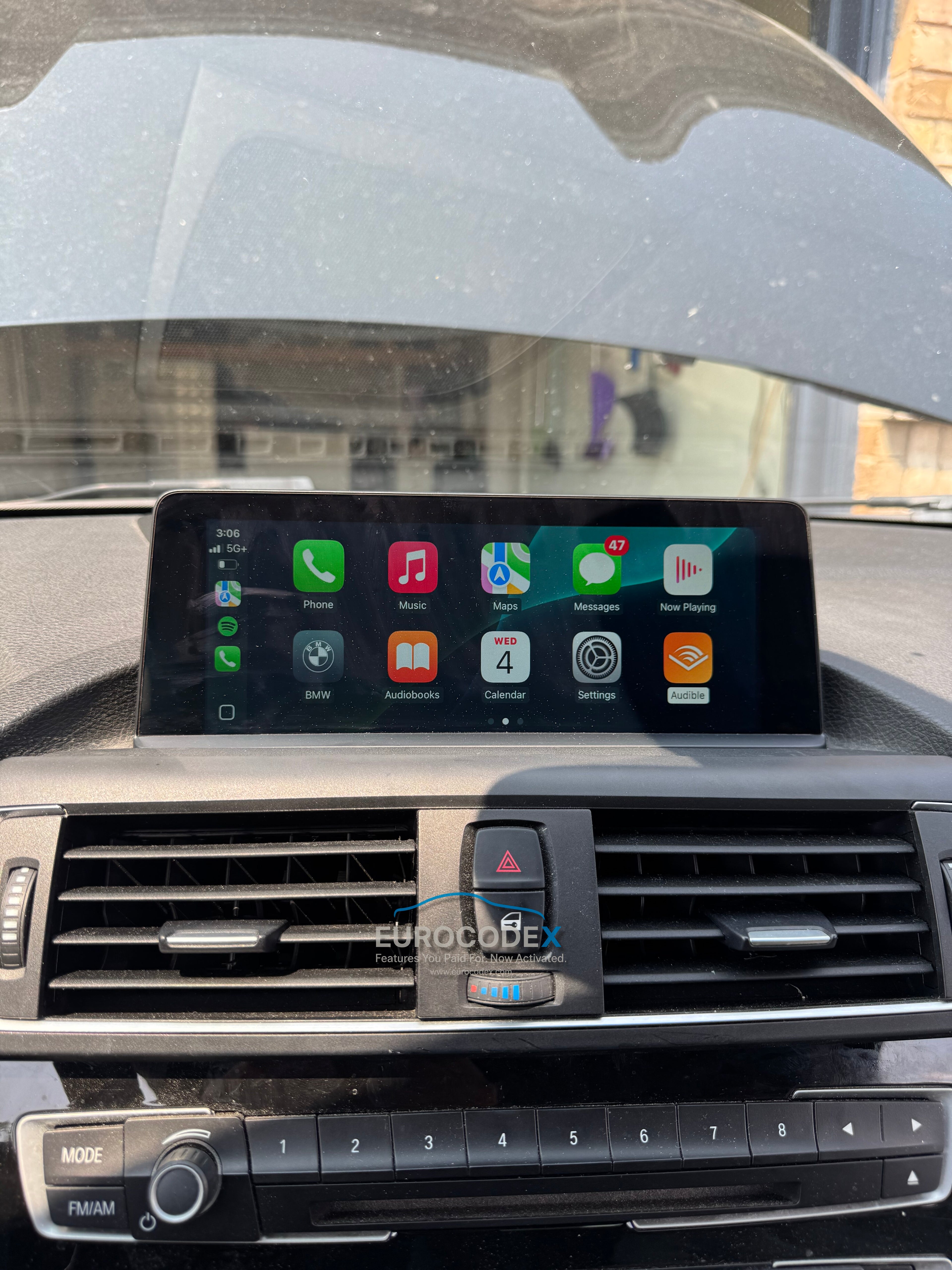 BMW / MINI COOPER Apple CarPlay - Fullscreen - Screen Mirroring (Android Only) - Video In Motion (USB / DVD)
