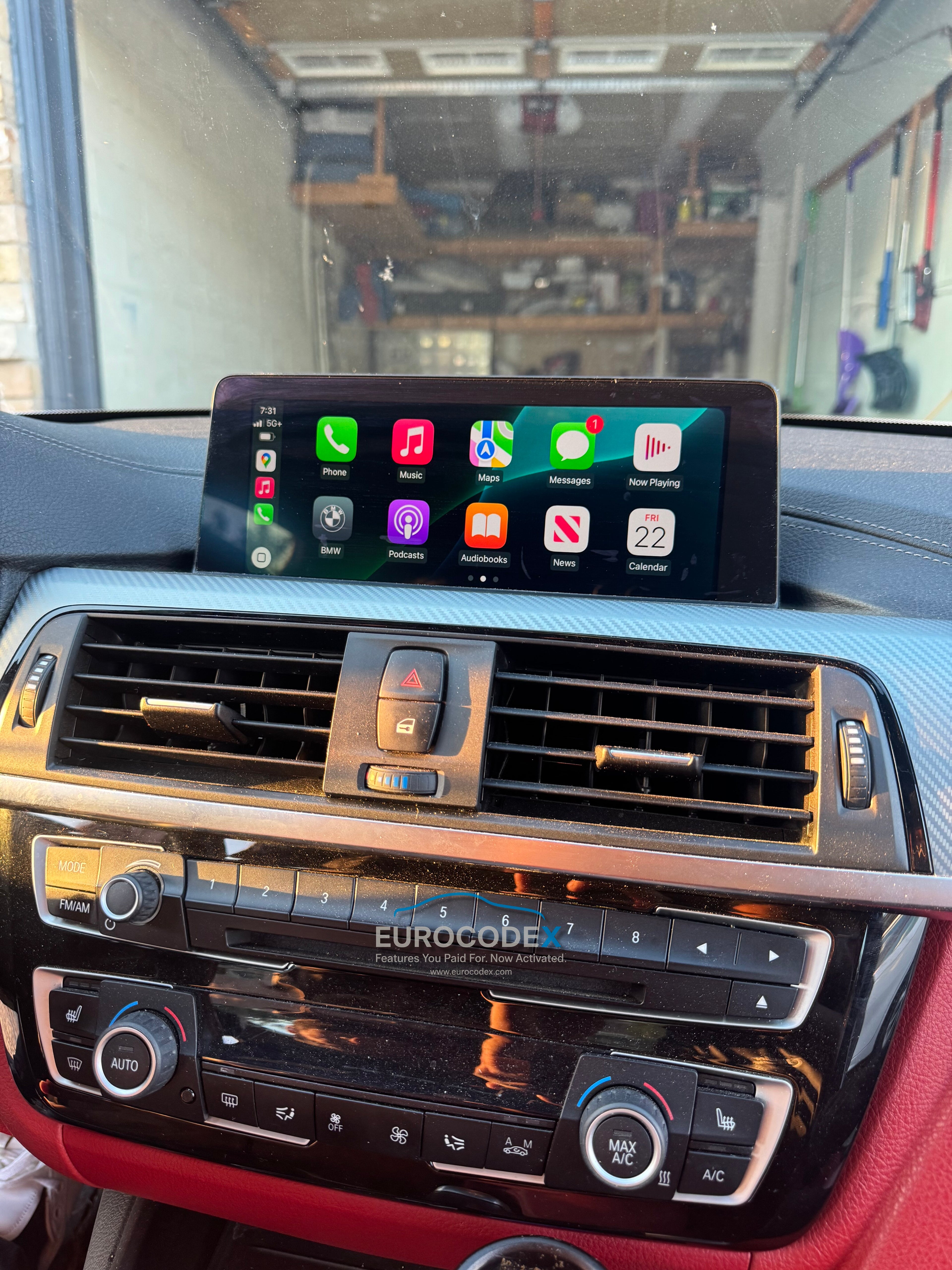 BMW / MINI COOPER Apple CarPlay - Fullscreen - Screen Mirroring (Android Only) - Video In Motion (USB / DVD)