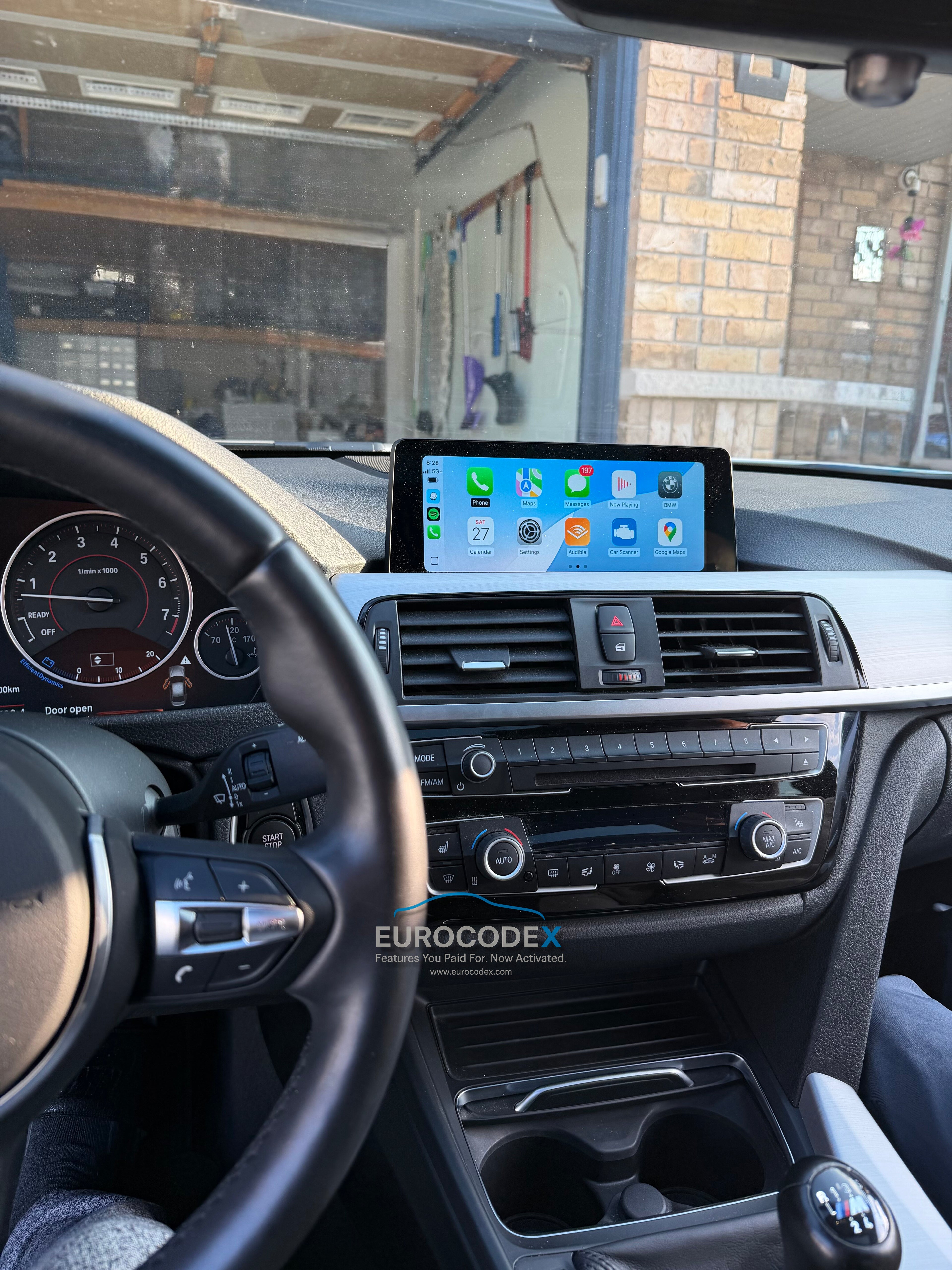 BMW / MINI COOPER Apple CarPlay - Fullscreen - Screen Mirroring (Android Only) - Video In Motion (USB / DVD)
