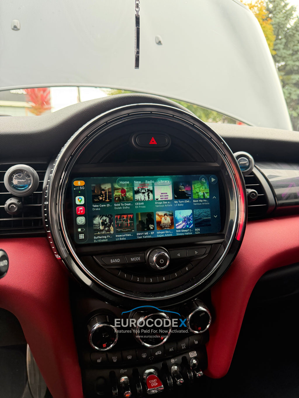 BMW / MINI COOPER Apple CarPlay - Fullscreen - Screen Mirroring (Android Only) - Video In Motion (USB / DVD)
